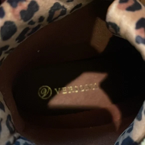 Women’s booties new size 10 - Picture 7 of 7